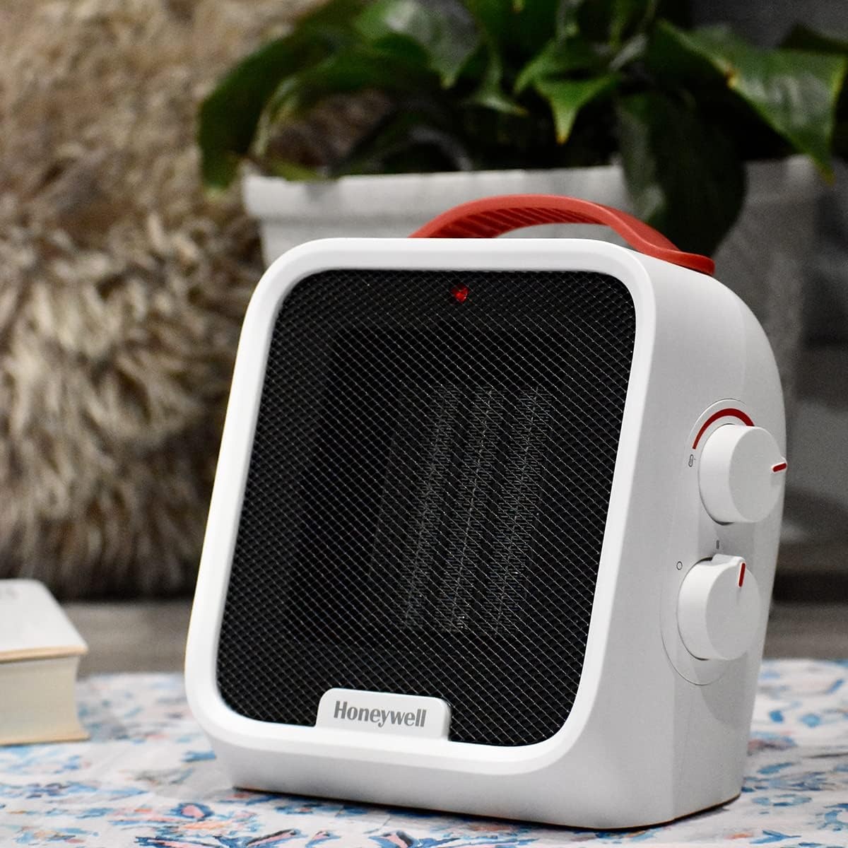 image:imageHoneywell UberHeat 5 Ceramic Space Heater for Small Rooms White
